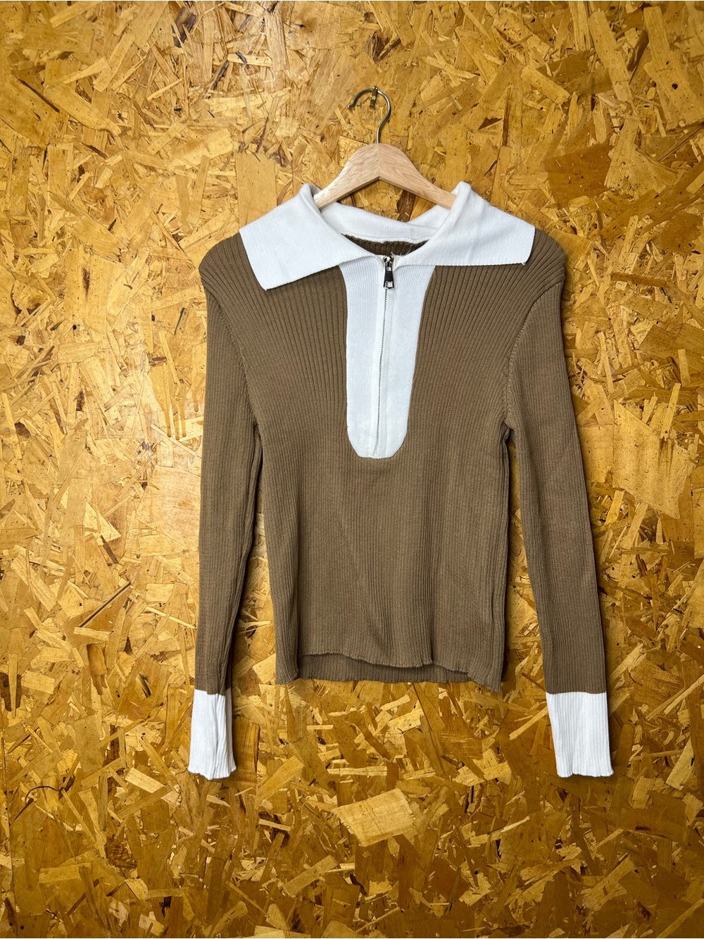 SHEIN Brown Ribbed Long Sleeve Polo Top with White Collar & Cuffs
